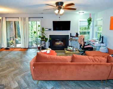 11100 Beaver Trail Court - Photo Thumbnail 6