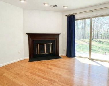3854b Steppes Court - Photo Thumbnail 2