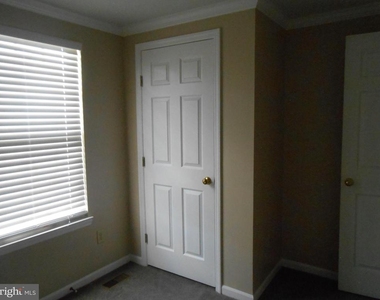 131 Township Court - Photo Thumbnail 19
