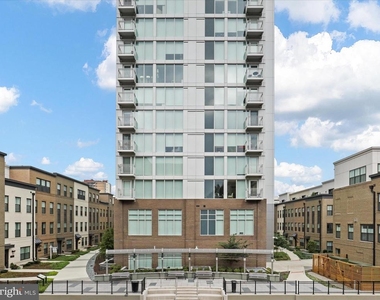 925 N Fairfax Street - Photo Thumbnail 34