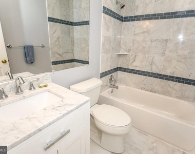 947 S Scott Street - Photo Thumbnail 8