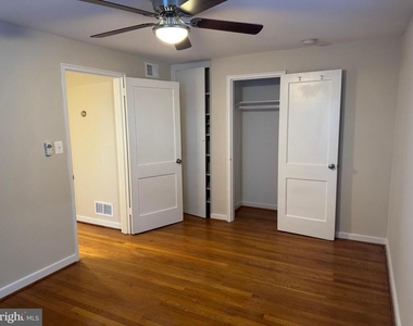 133 S Courthouse Road - Photo Thumbnail 9