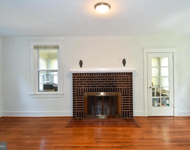 633 24th Street S - Photo Thumbnail 4