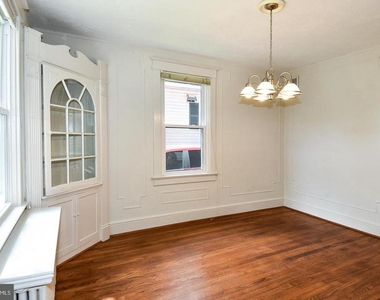633 24th Street S - Photo Thumbnail 9
