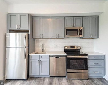1524 South Street - Photo Thumbnail 1