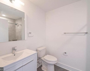 1524 South Street - Photo Thumbnail 8