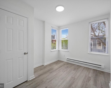 1216 W Firth Street - Photo Thumbnail 10