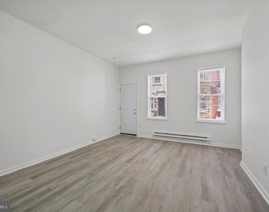 1216 W Firth Street - Photo Thumbnail 3