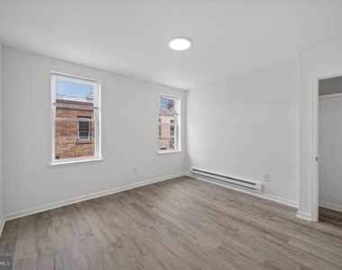 1216 W Firth Street - Photo Thumbnail 13