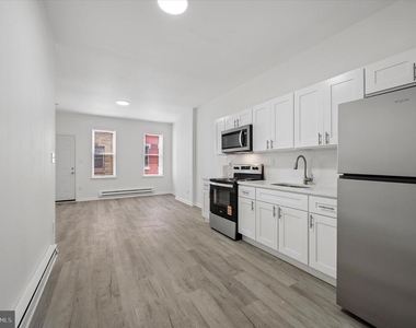 1216 W Firth Street - Photo Thumbnail 6