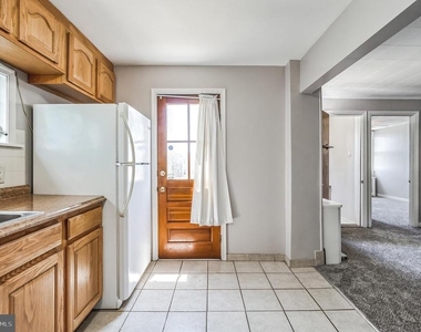 239 Lemonte Street - Photo Thumbnail 15