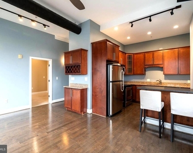 207 Rector Street - Photo Thumbnail 3