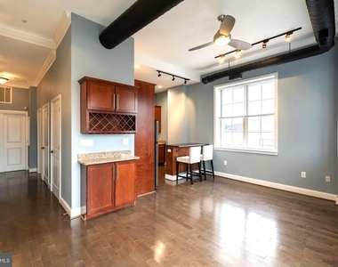 207 Rector Street - Photo Thumbnail 4