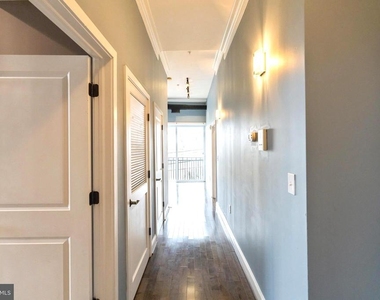 207 Rector Street - Photo Thumbnail 8
