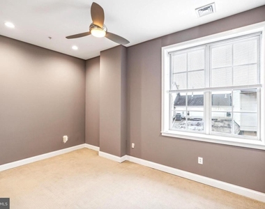 207 Rector Street - Photo Thumbnail 13
