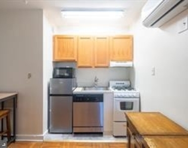 2601 Pennsylvania Avenue - Photo Thumbnail 10