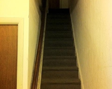 1438 Snyder Avenue - Photo Thumbnail 10