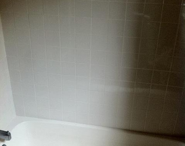 1438 Snyder Avenue - Photo Thumbnail 7
