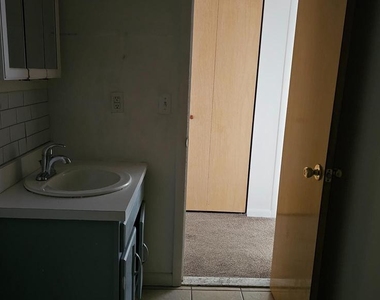 9428 Woodbridge Road - Photo Thumbnail 14
