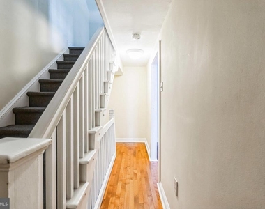 4543 Baker Street - Photo Thumbnail 8