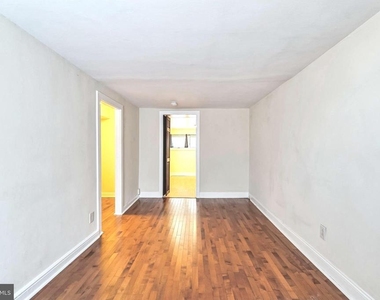 4543 Baker Street - Photo Thumbnail 10