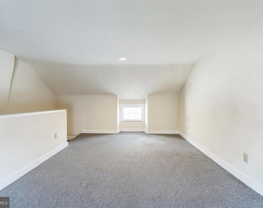 4543 Baker Street - Photo Thumbnail 18