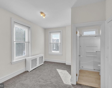 459 Martin Street - Photo Thumbnail 12