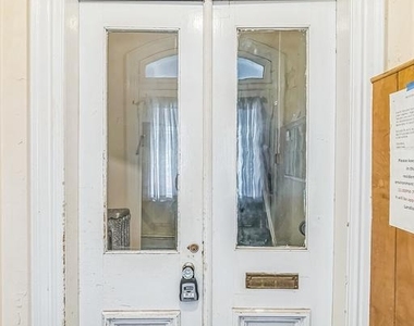 459 Martin Street - Photo Thumbnail 1