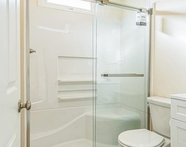 459 Martin Street - Photo Thumbnail 16