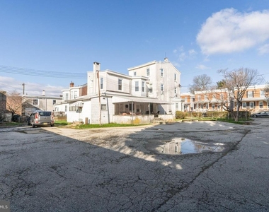 459 Martin Street - Photo Thumbnail 20