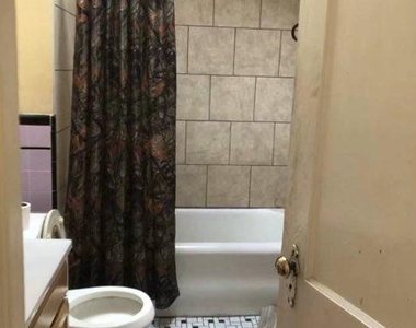 5626 N 19th Street - Photo Thumbnail 10