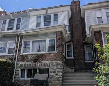 5626 N 19th Street - Photo Thumbnail 2