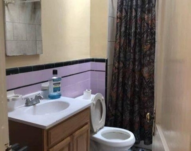 5626 N 19th Street - Photo Thumbnail 9