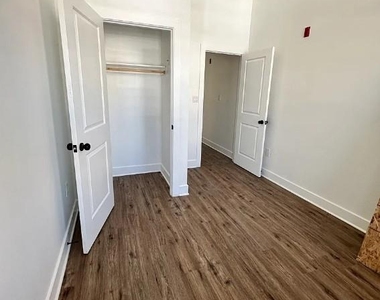 1240 W Allegheny Avenue - Photo Thumbnail 6