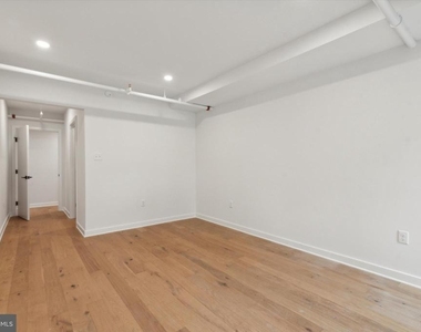 1416 Frankford Avenue - Photo Thumbnail 20