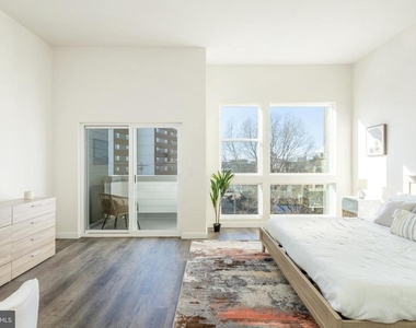 1307 Germantown Avenue - Photo Thumbnail 14
