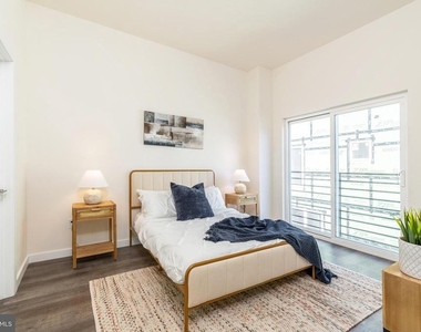 1307 Germantown Avenue - Photo Thumbnail 10