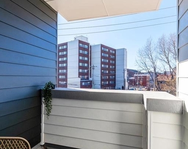 1307 Germantown Avenue - Photo Thumbnail 9