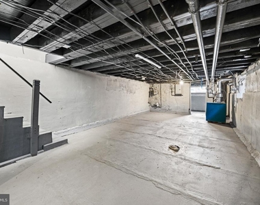 7608 Chelwynde Avenue - Photo Thumbnail 28