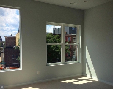 701 N 2nd Street - Photo Thumbnail 6
