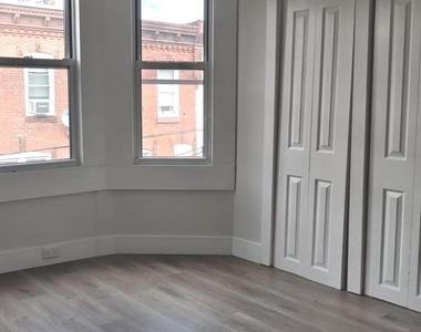 2324 Watkins Street - Photo Thumbnail 14