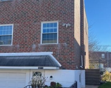 10113 Jeanes Street - Photo Thumbnail 1