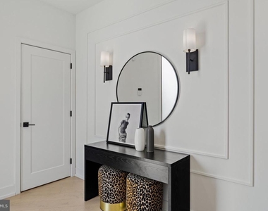 527 Brown Street - Photo Thumbnail 45