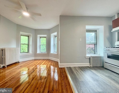 146 Sumac Street - Photo Thumbnail 2