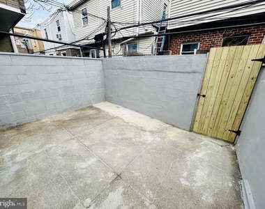 2013 S Bouvier Street - Photo Thumbnail 16