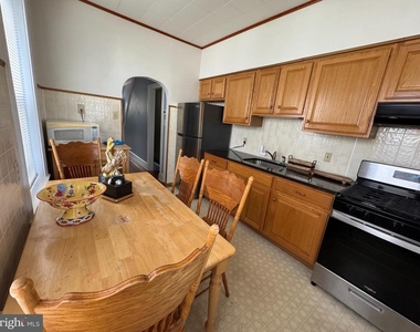 6758 Hegerman Street - Photo Thumbnail 7