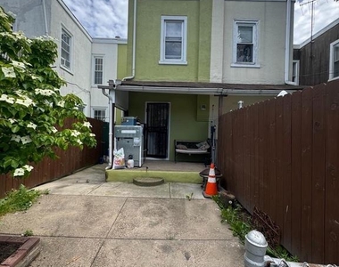 6758 Hegerman Street - Photo Thumbnail 20