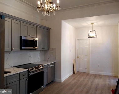 317 N 33rd Street - Photo Thumbnail 6