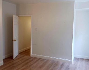 317 N 33rd Street - Photo Thumbnail 17