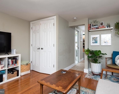 2165 E Susquehanna Avenue - Photo Thumbnail 28